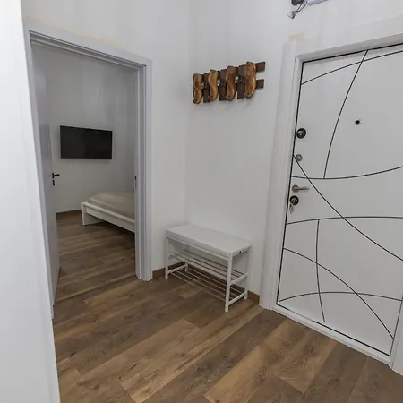 The House * Burgas